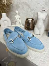 Pantofi de piele albastri