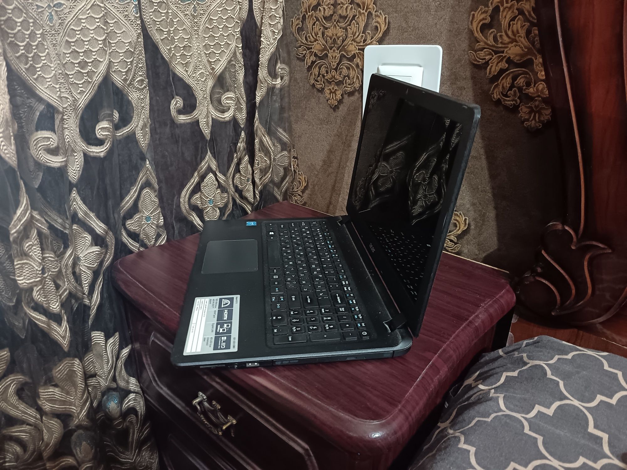Продаётся ноутбук ACER б/у