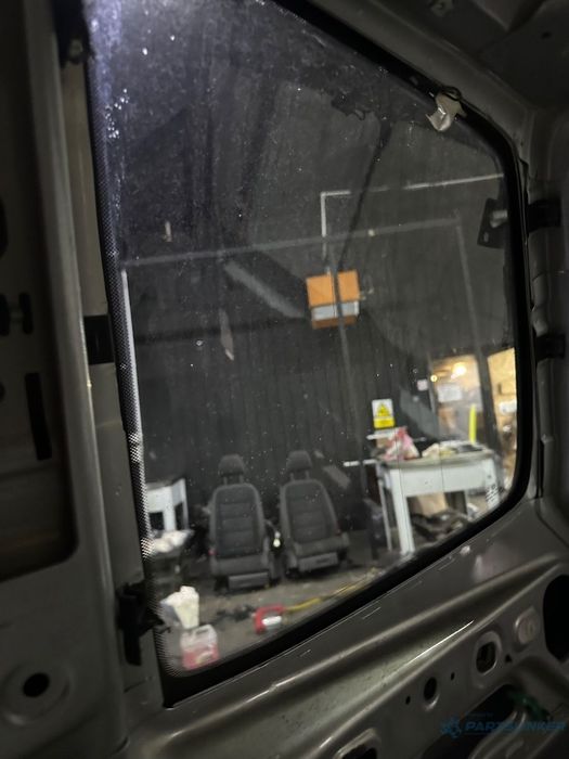 Geam lateral spate dreapta VOLKSWAGEN TOURAN 1T3 2010 - 2015 TDI CFHC FUYAO GLASS 43R-001667