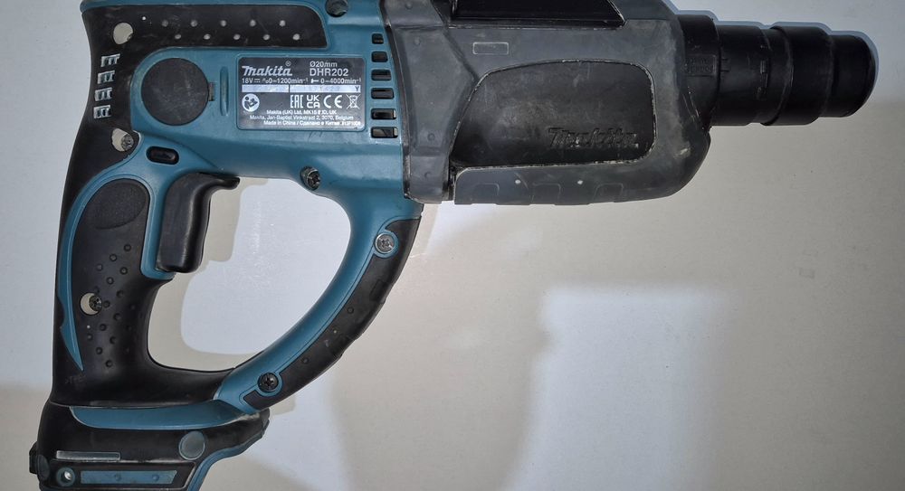 Rotopercutoare makita