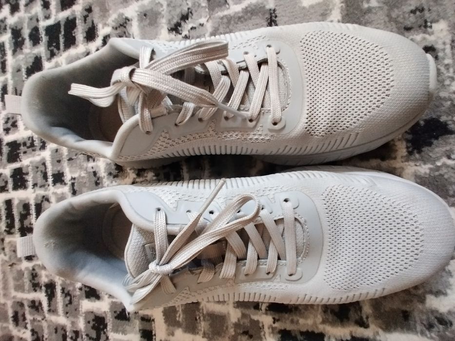 Маратонки 39 номер