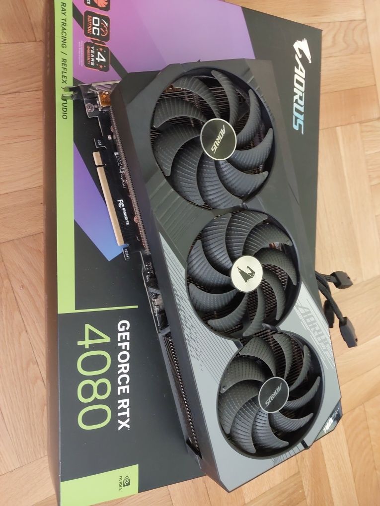 RTX 4080 16GB Gigabyte Aorus Master, Zotac Trinity