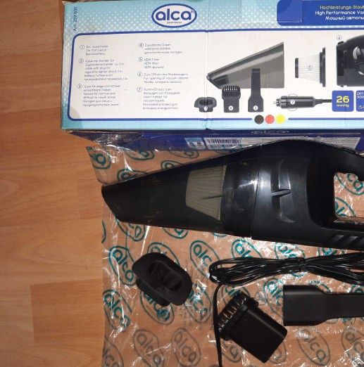 Aspirator auto de particole uscate și umede 12V Alca