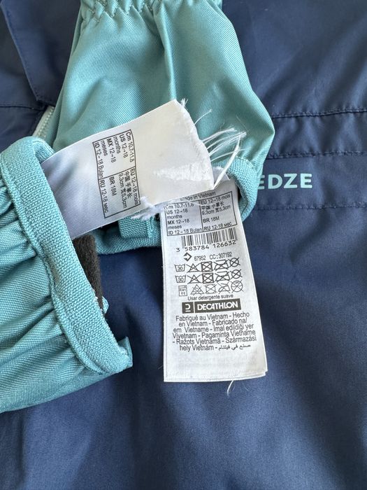 Combinezon iarna + 2 perechi manusi 1-2 ani si 2-3 ani, Decathlon, 80