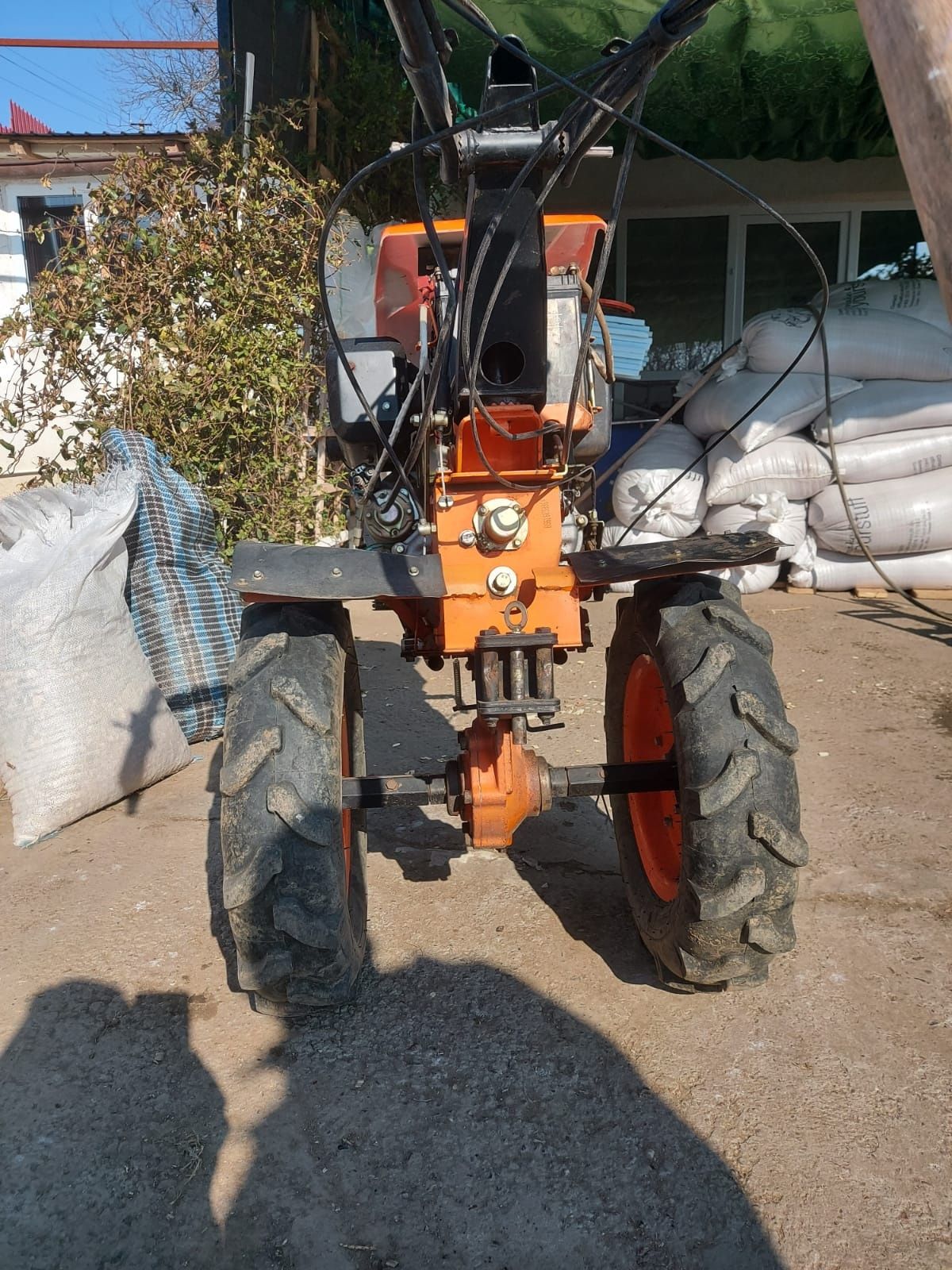 Matosapă ruris 1001 ,motorină ,10cp şi remorca 750kg