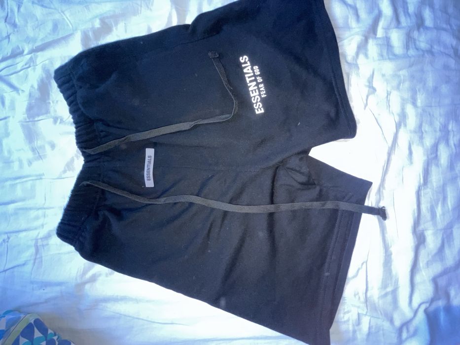 pantaloni essentials negri