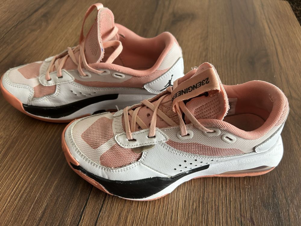 Nike Jordan Air 200E GS Trainers 35.5
