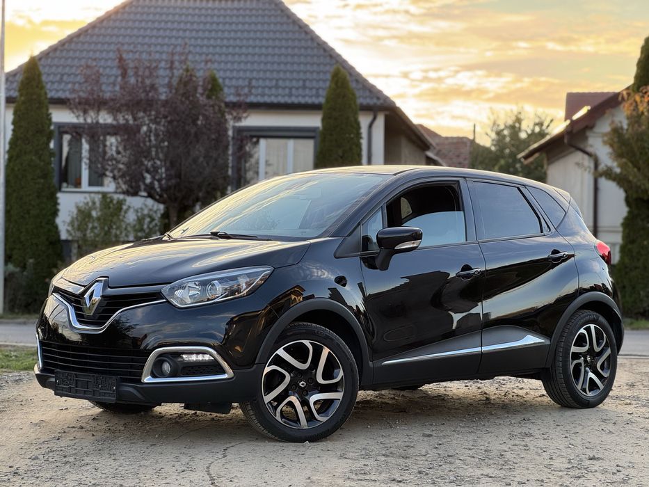 Renault Captur Benzina - 2014 - Impecabil - Navigatie / Klima / Led