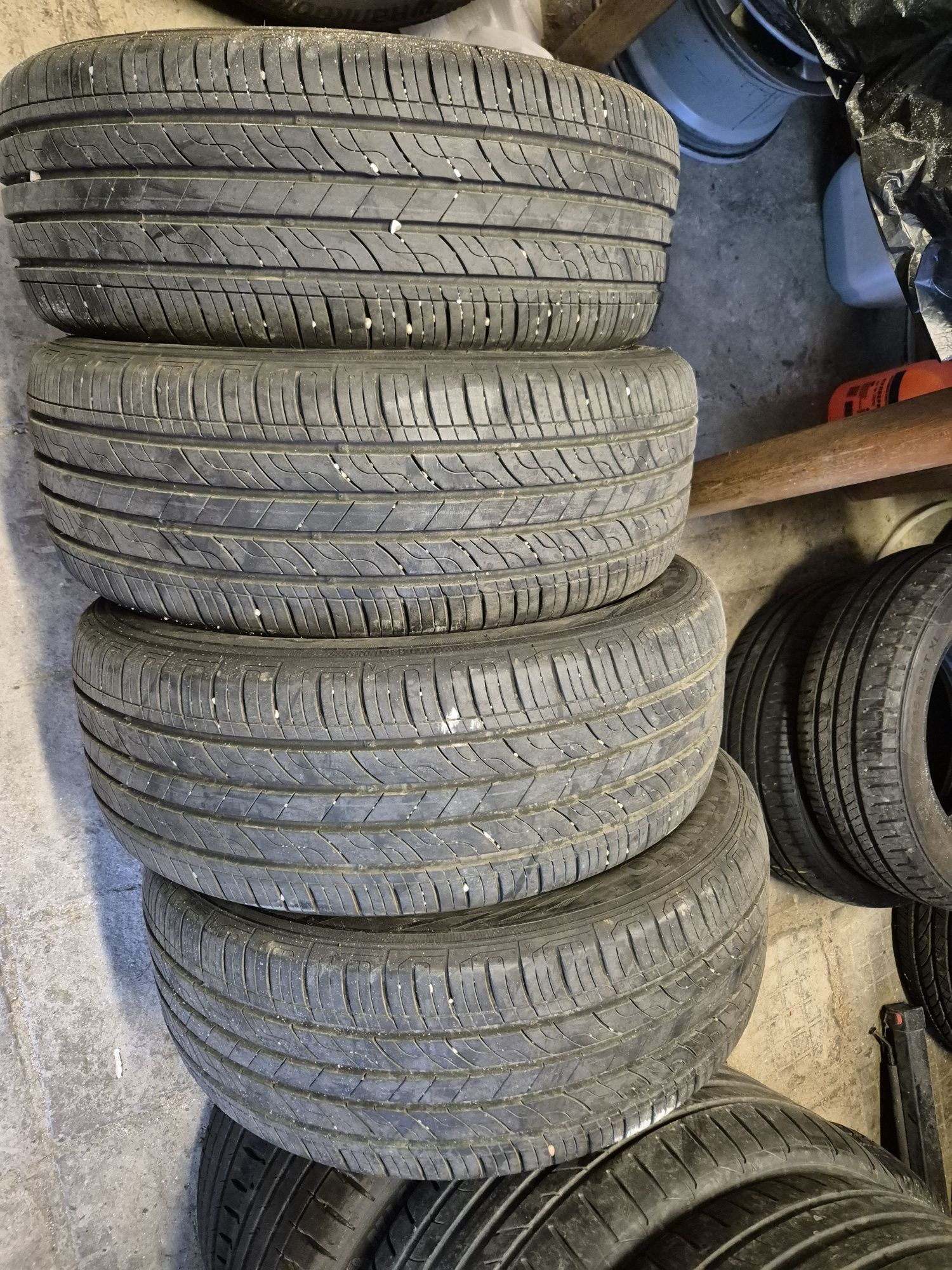 225 55 17 Kumho 23г.Кумхо
