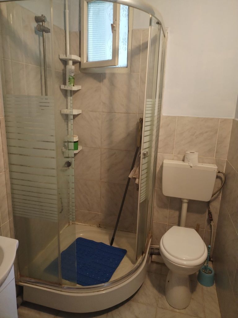 Vând apartament Câmpul albinelor (Santoma)
