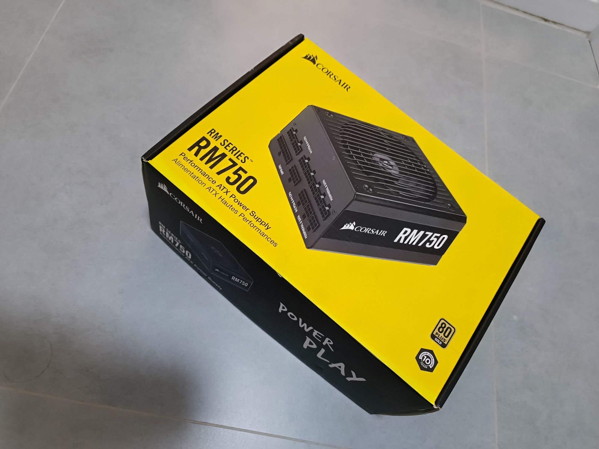 Блоки питания Corsair