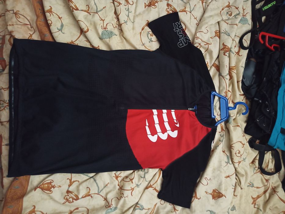 Compressport, salomon adv skin 12, instinct evolution 7