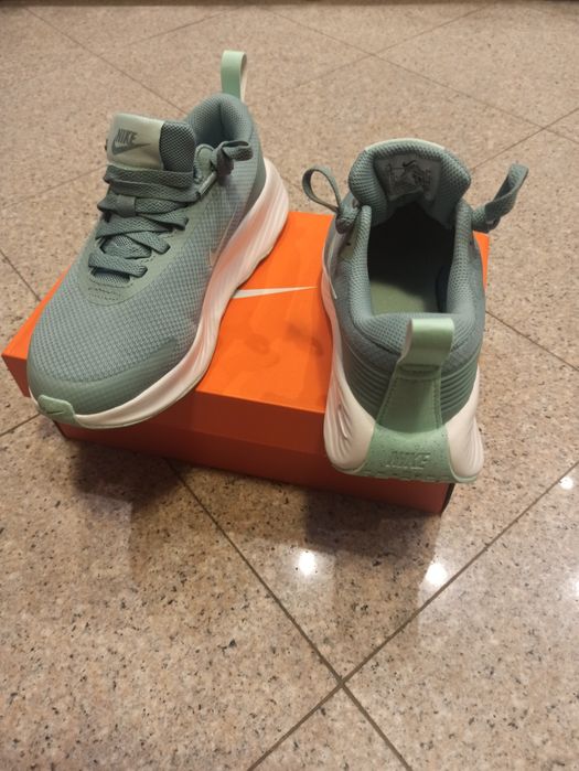 Дамски маратонки Nike 36 номер