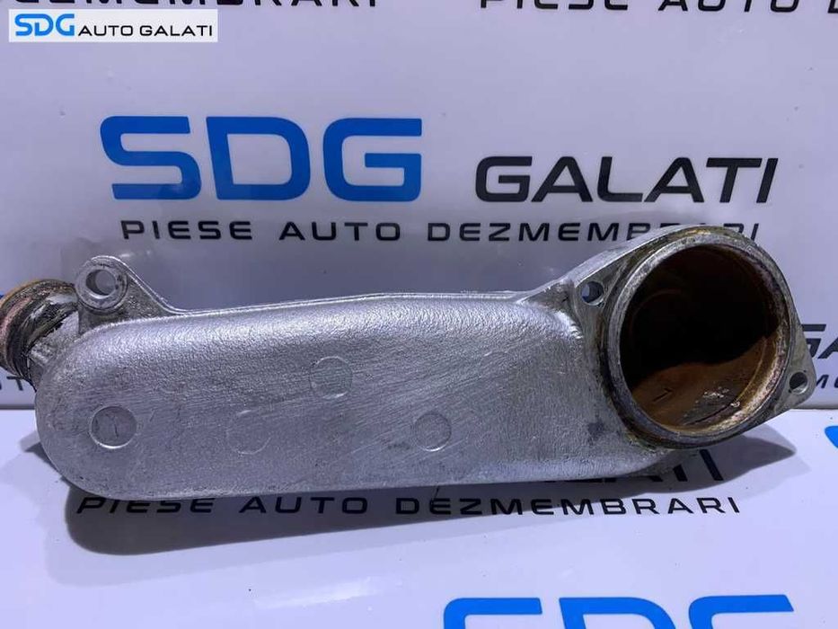 Capac Teava Conducta Lichid Racire Motor Apa Antigel Termostat VW Passat B5 2.5 TDI V6 AFB AKN 1997 - 2001 Cod 059121121A [V0765]