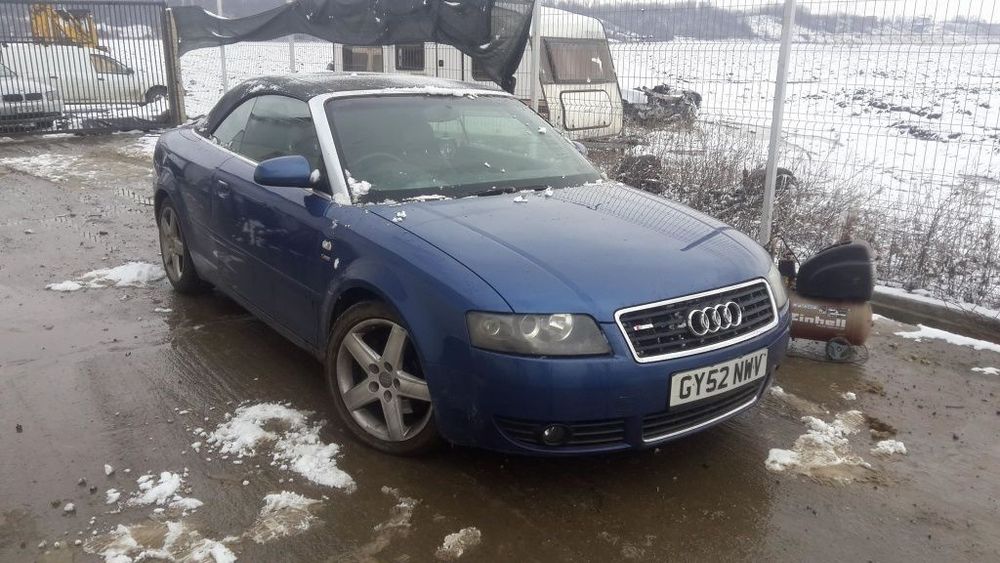 Dezmembrez Audi A4 B6 Cabrio 2.4 Benzina
