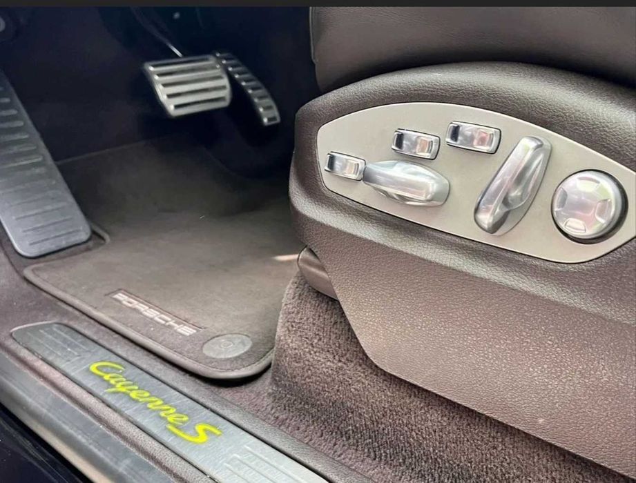 Porsche Cayenne E-Hybrid Tiptronic S Platinum Edition Plug-in V6