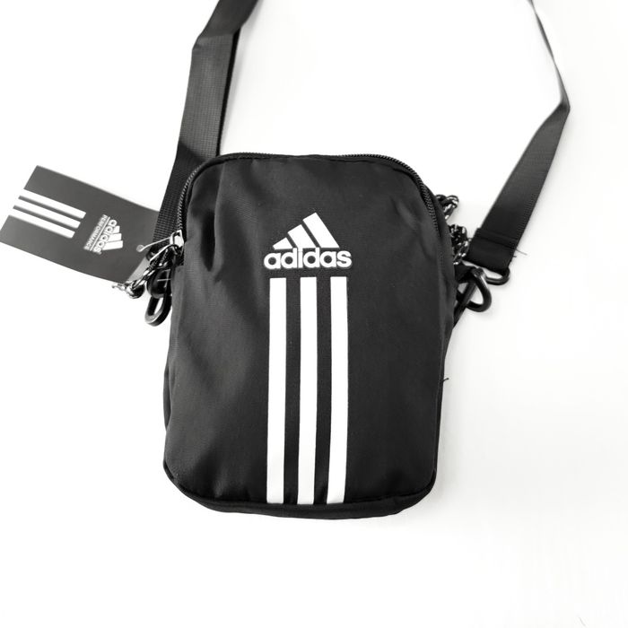 Чанта/чантичка Адидас (Adidas)