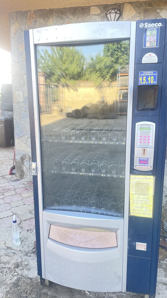 Automat bauturi reci saeco