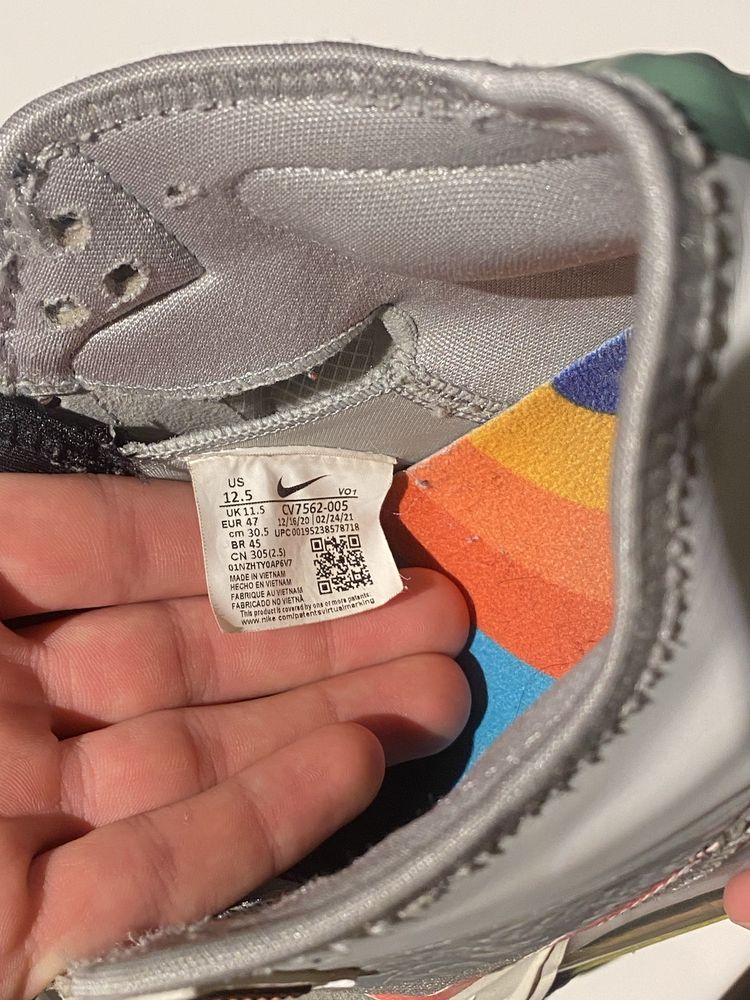 Lebron 18 Low bugs Bunny