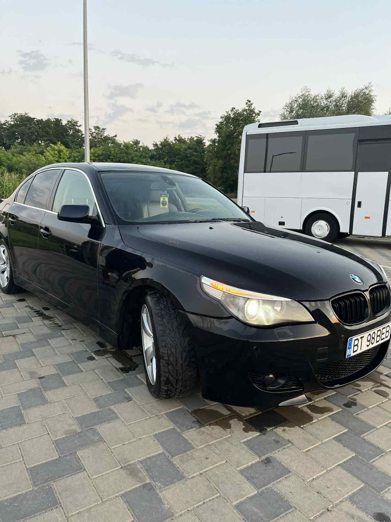 Vând BMW seria 5 E60 motor 2.5