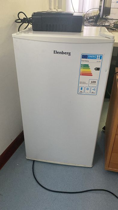 Холодильник elenberg