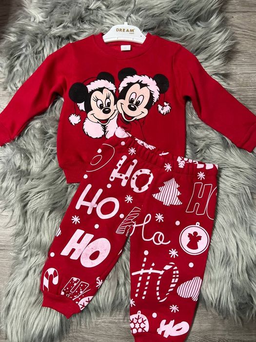 Compleuri băieți model superb