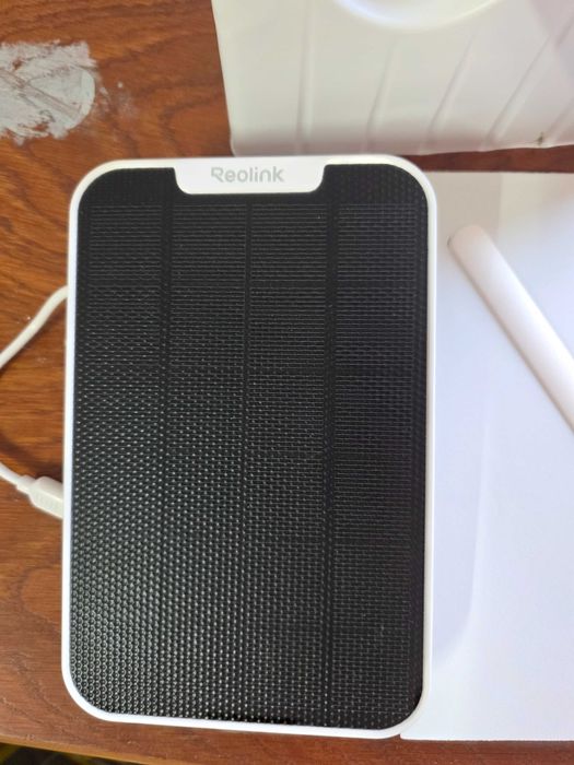 Camera de supraveghere cu Panou Solar, Reolink Go PT Plus G430 cu 4G