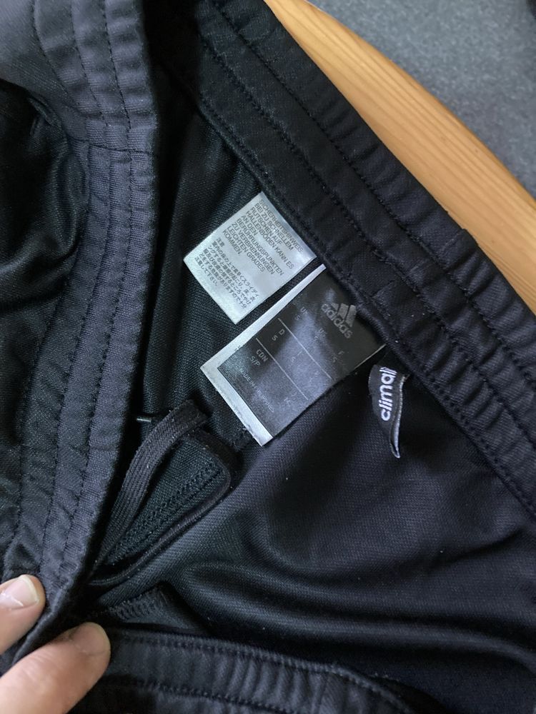 Мъжки оригинални долнища Adidas . Nike