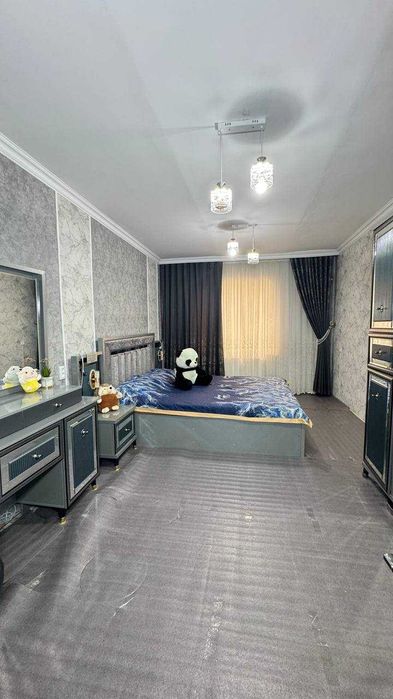 Шахар маркази Саьнат Саройи. 3-xona 2-qavat Yevro remont ID:1213