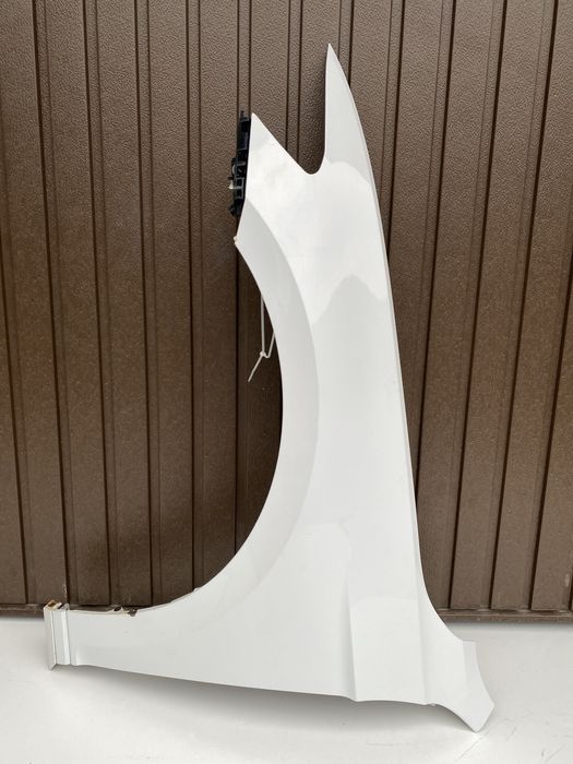 Aripa st fata vw Passat B8 LC9A  cu suporti si bandou 2015-2020