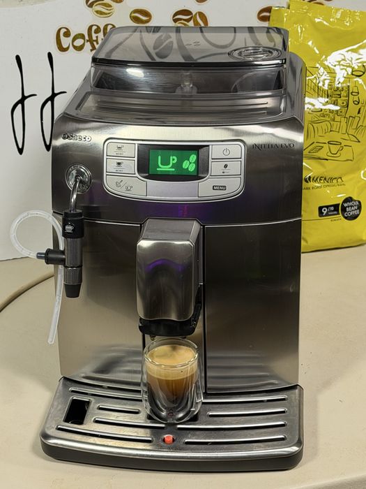 Кафемашина кафе автомат Saeco INTELİA EVO с гаранция