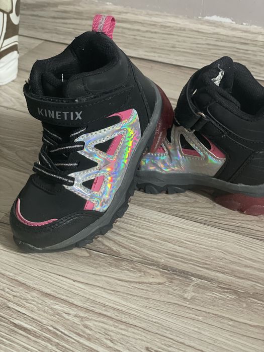 Ботуши за момиче 23 номер