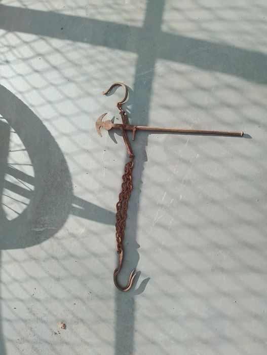 Стари Антики, Звънци, Ножици, Катарами, Кантар и др.