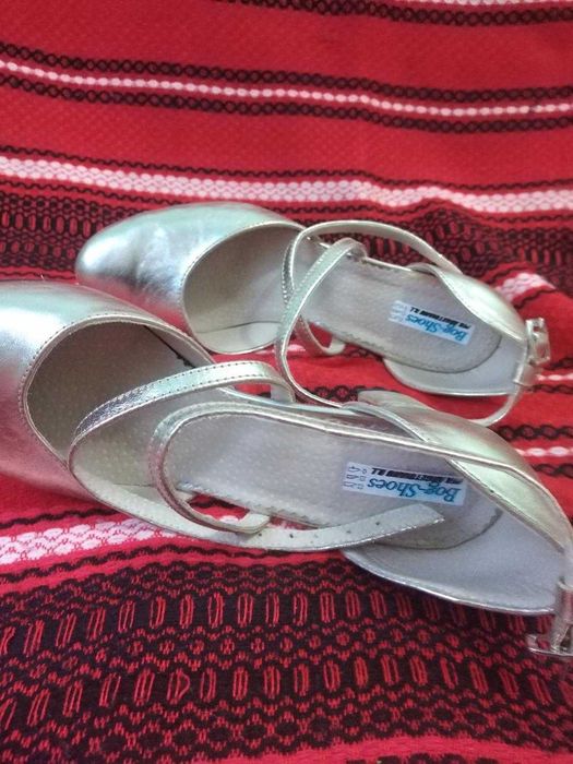 Vand sandale din piele