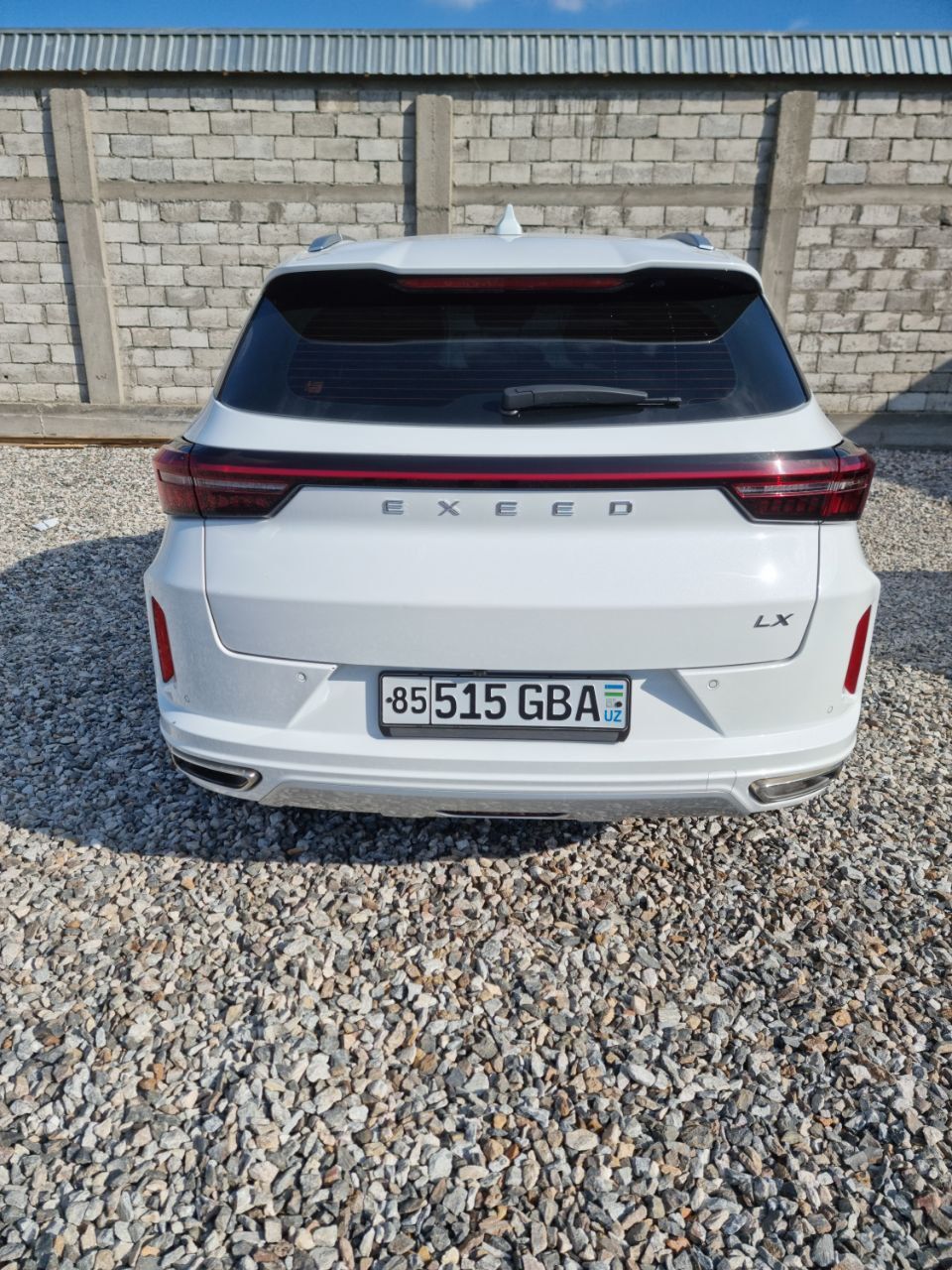 В продаже автомобиль EXEED LX 1.5турбо 2023 года