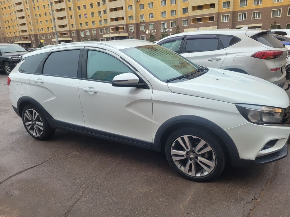 Продам почти новую