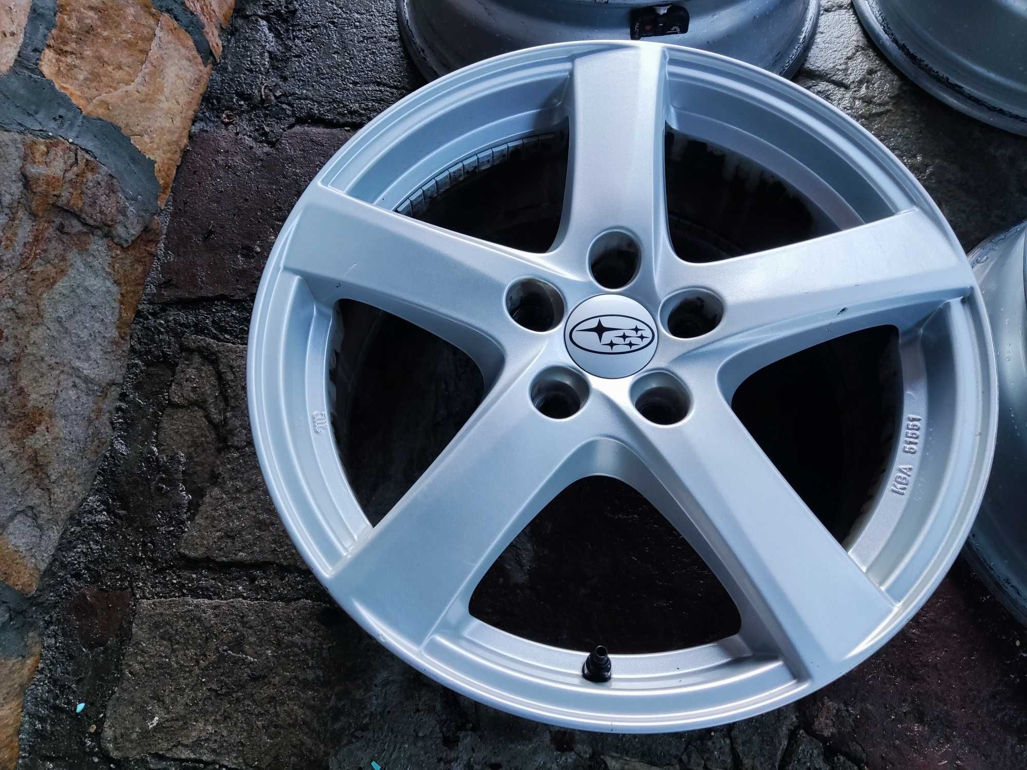Subaru 5x114,3 - 17 цола лети джанти Alutec за Субару 5х114,3