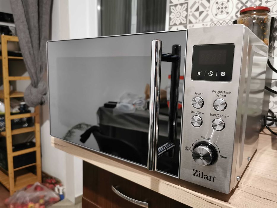 Cuptor microunde Zilan nou