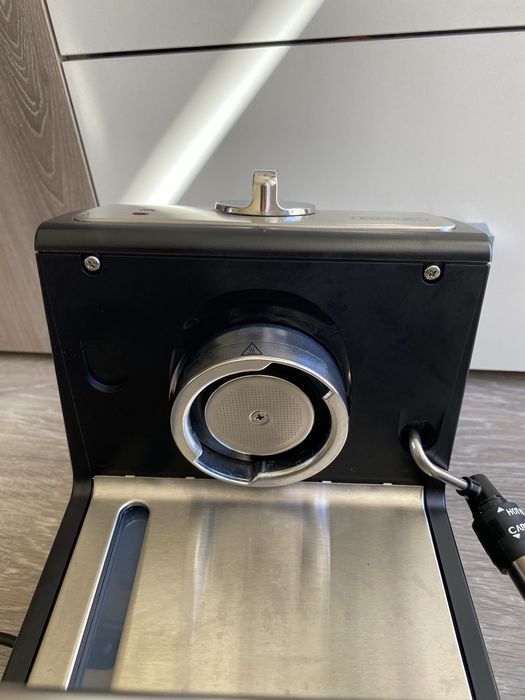 Кафемашина DeLonghi ECP 35.31 иникс в гаранция