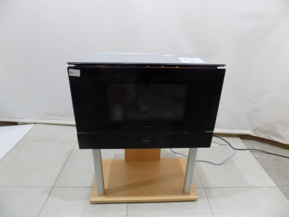 Микровълнова за вграждане BOSCH BFR7221B1 код 3627