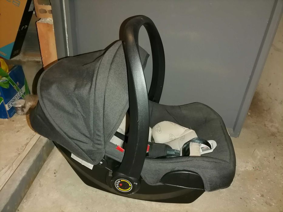 Кошче за кола 0-13кг, Lorelli