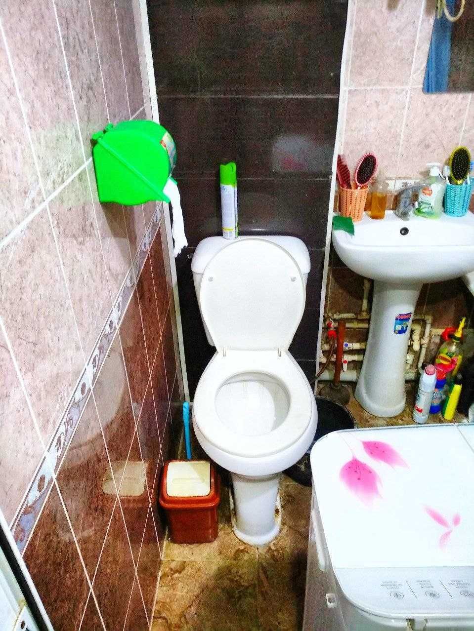 Квартира сотилади 3 этаж 1 хона