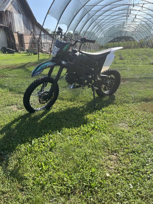 Vand sau schimb cross 140cc Kxd cu sportiva A1