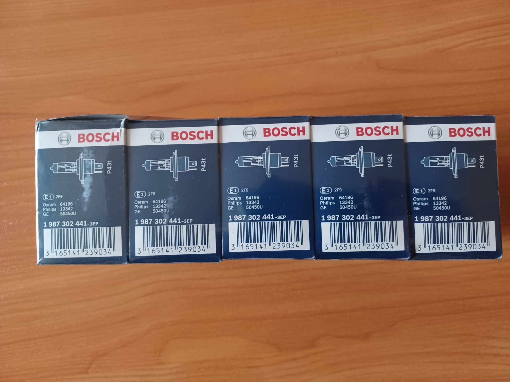 НОВИ крушки BOSCH H4 24v  - 10 бр.