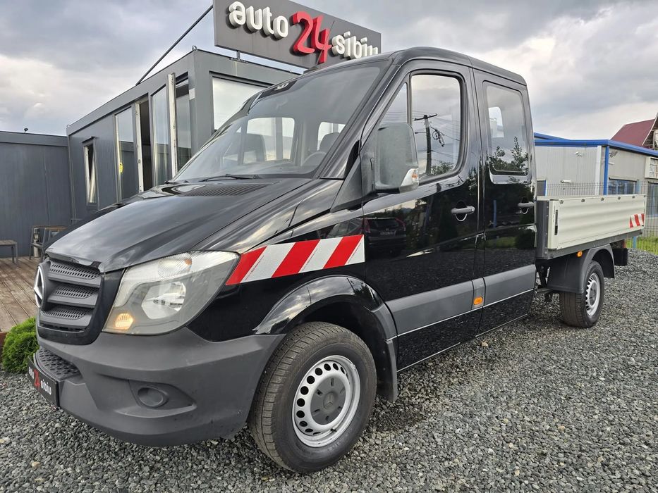 Mercedes-Benz Sprinter doka 6 loc.143 CP, bena, 2018. klima, carlig 2,8 t, lungime bena 2,7 m, stare tehnica f. buna.