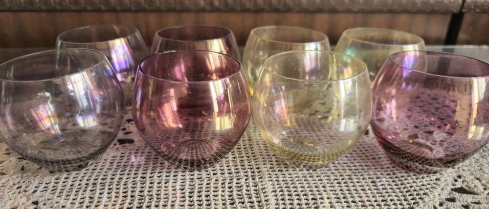 Уникални цветни чаши