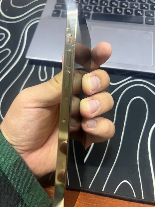 Iphone 13 pro max 128 GB Gold sotiladi ozimmiki