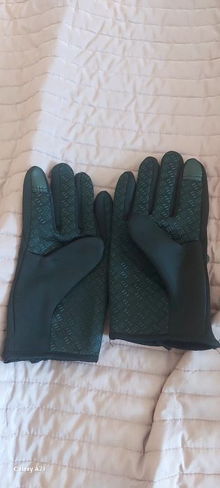 Manusi - antivant, digi - tactile