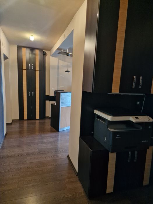 Vând doua apartamente amenajate birou avocații direct din str.