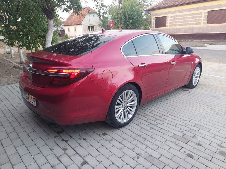 Opel Insignia/ 2.0cdti/ An 2015